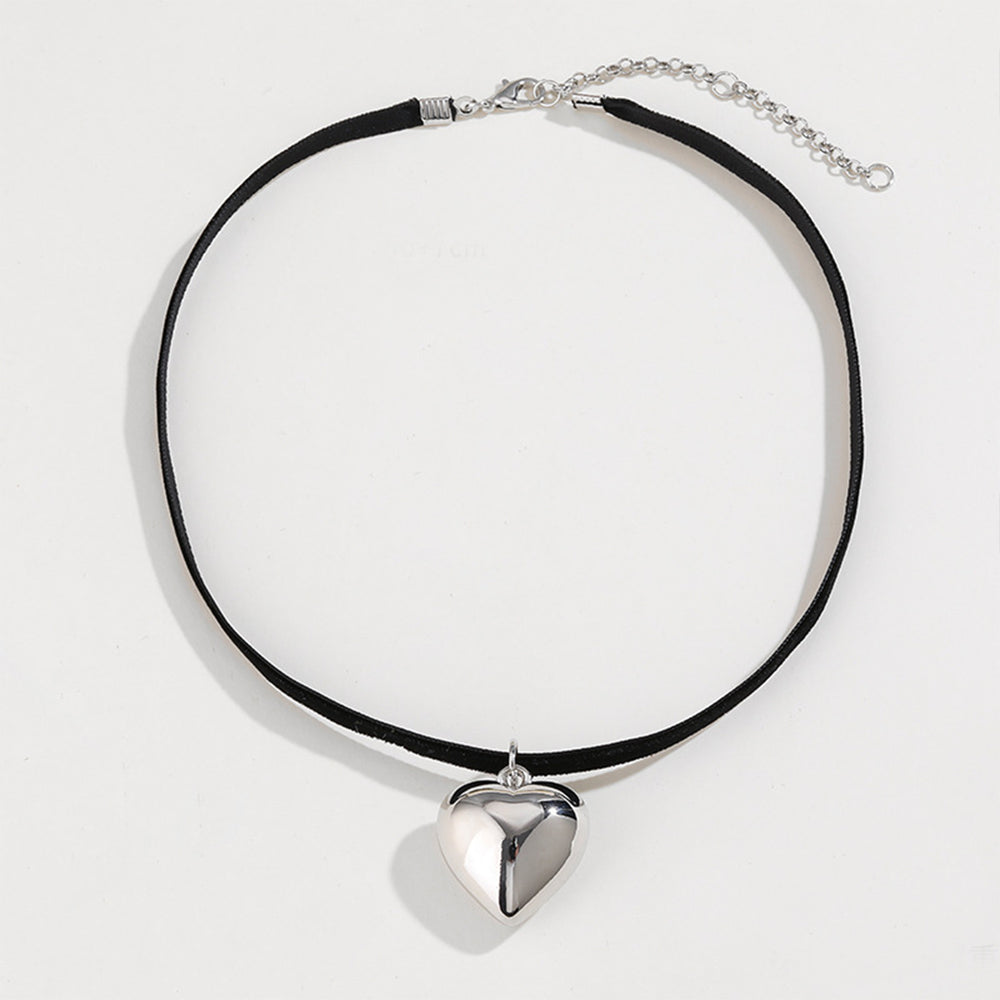 Heart Pendant Velvet Rope Choker Necklace Trendsi