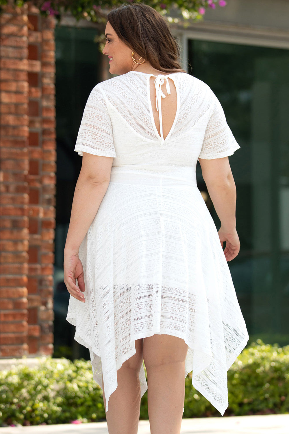 Plus Size Round Neck Short Sleeve Lace Trim Dress Trendsi