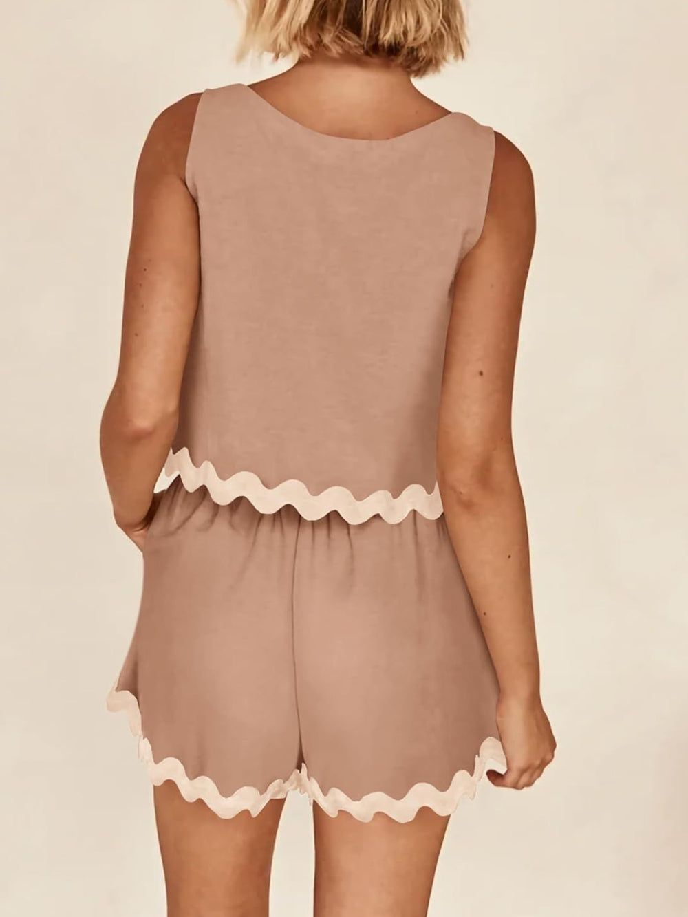 Contrast Trim Sleeveless Top and Shorts Set Trendsi