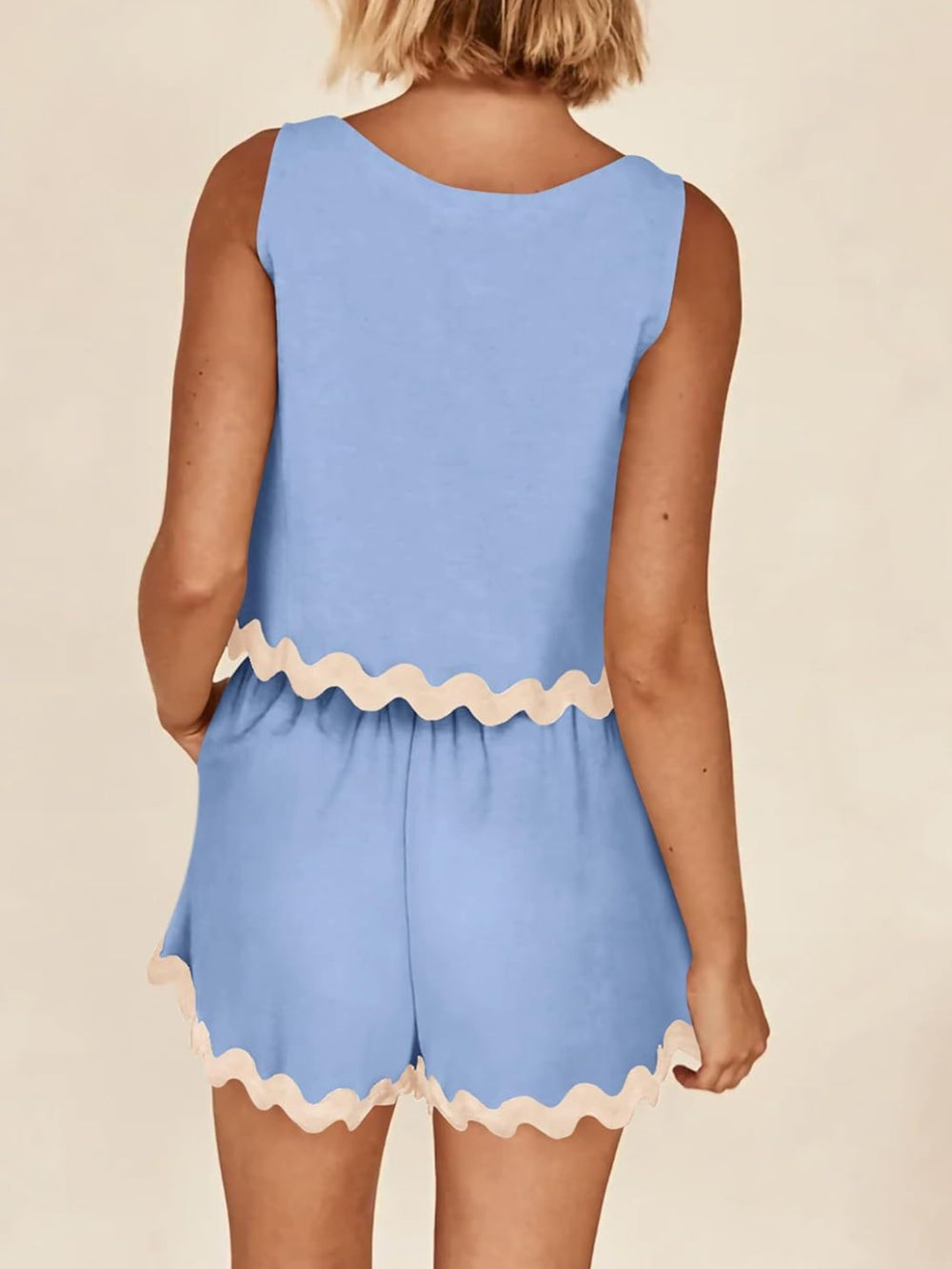 Contrast Trim Sleeveless Top and Shorts Set Trendsi