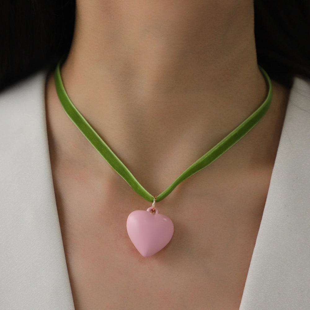 Heart Pendant Velvet Rope Choker Necklace Trendsi